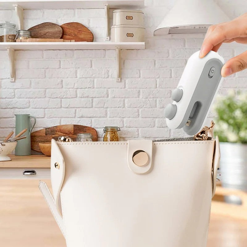 Scelleur de Sacs Sous Vide Portable – Fraîcheur Instantanée à 9,90 € !