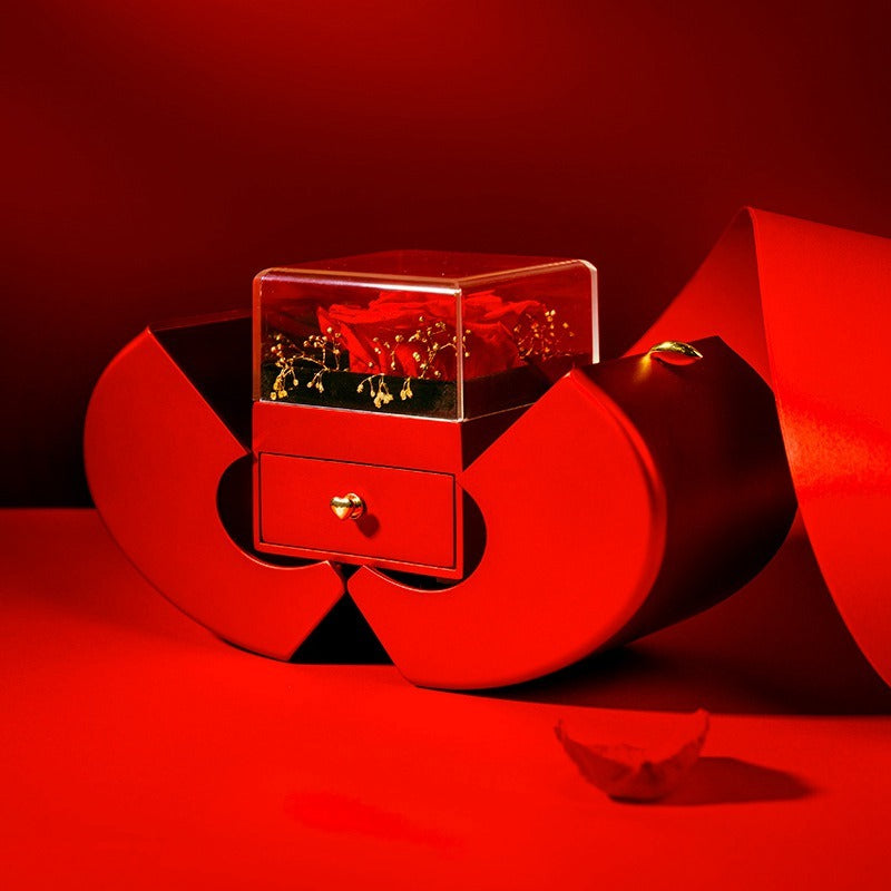 Coffret Cadeau Pomme Rouge avec Rose Éternelle et Collier